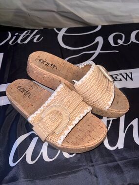 Earth. Natural Woven Cork Slide Sandals with Buckle